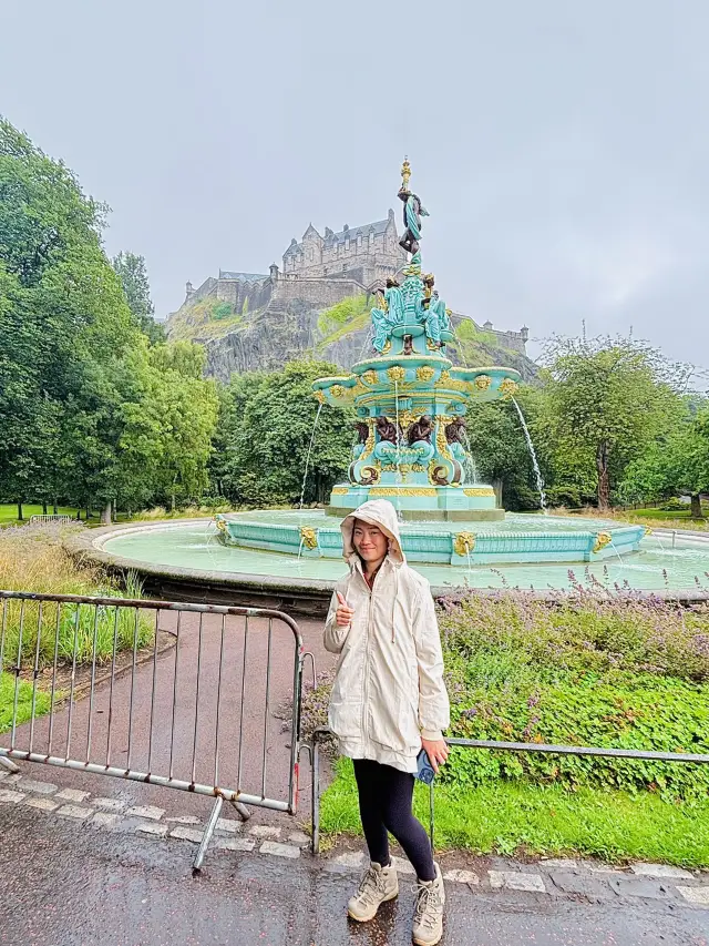Edinburgh | Timeless Streets 🌆