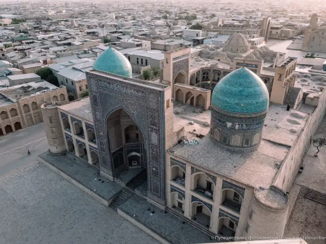 Бухара: город, где время идёт медленнее