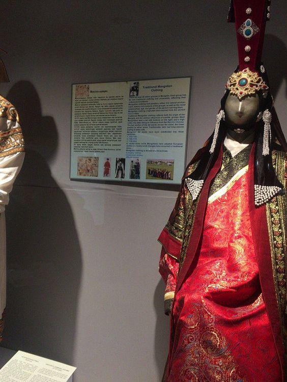 National History Museum - Good Overview of History & Culture