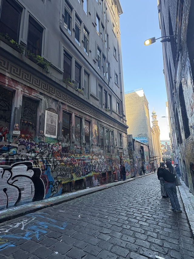 Australia’s Dreamy Adventures: Gold Coast Thrills & Melbourne Views 🏖️🌆