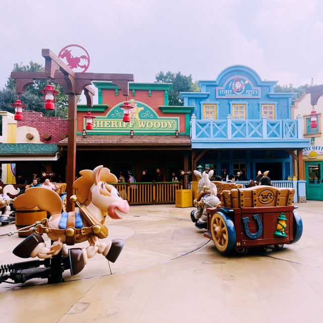 บ้านขนมปัง @เซี่ยงไฮ้ดิสนีย์แลนด์