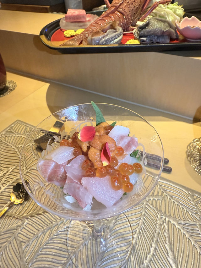 $980 食到和牛龍蝦鮑魚刺身海膽 $980 食到和牛龍蝦鮑魚刺身海膽