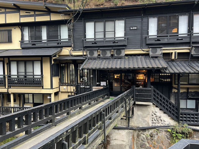 山林中的溫泉秘境：黑川溫泉