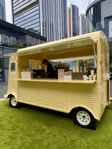 もずや民藝館分店　 在MO&Co. 咖啡館與姆明一起喝咖啡｜Trip.com 南山區