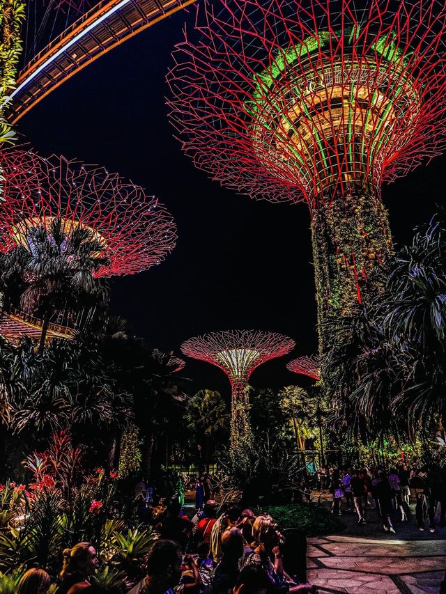🇸🇬 Iconic Singapore | Where the Future Meets the Tropics 🌆🌴 🇸🇬 Iconic Singapore | Where the Future Meets the Tropics 🌆🌴