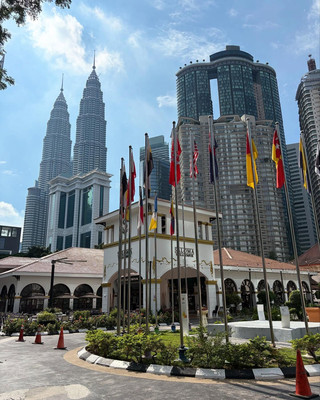 🇲🇾 Kuala Lumpur — A City of Lights & Culture