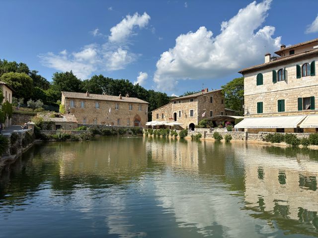  Discovering wine and food tour in Montalcino