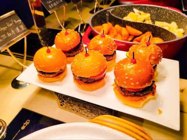 麗思卡爾頓酒店Café 103 麗思卡爾頓酒店Café 103