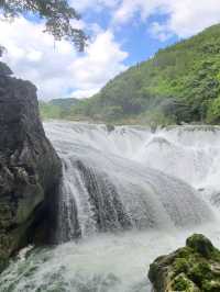 🌊✨ Chasing Waterfalls in Guizhou! ✨🌊