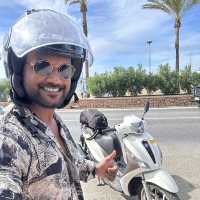 Renting a scooter in Ibiza 