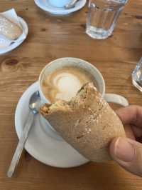 Caffe dei Serefini 풀리냐노 아마레