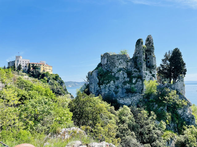 Castello di Duino 🏰