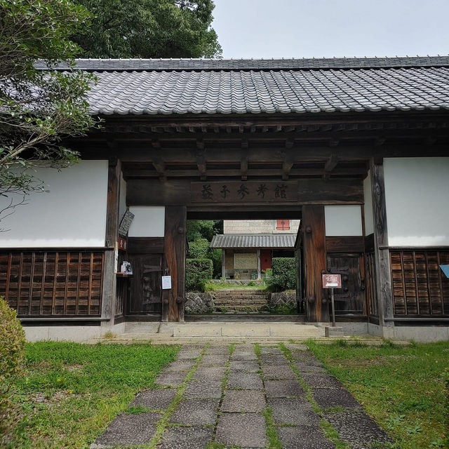 Watch Shoji Hamada's collection of ancient and modern East and West