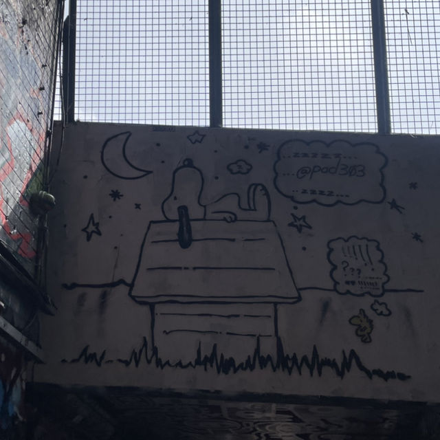London🇬🇧Vibrant Vibes and Urban Art: Exploring Waterloo’s Graffiti Tunnel🎨 