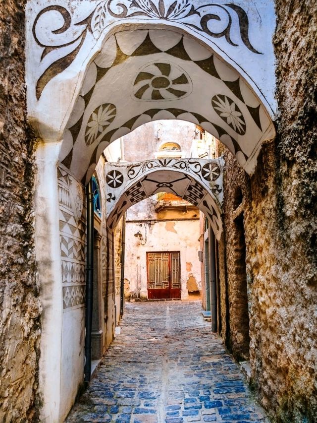 🏛️ Painted in Time – Pyrgi, Chios Island, Greece