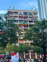 🇻🇳✨ “2 Days in Ho Chi Minh City: Pho, History & Rooftop Views Under $200”