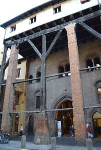Bologna Must-See Guide: Italy’s Culinary & Cultural Treasure 🇮🇹🍝