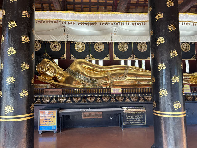 泰國清邁契迪龍寺（Wat Chedi Luang）