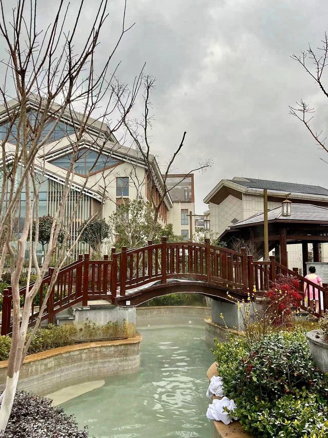 給身體泡個湯，給心情放個假