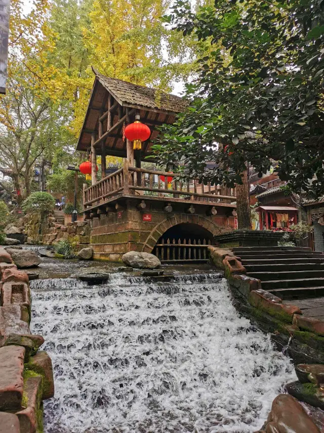 Huanglongxi Ancient Town