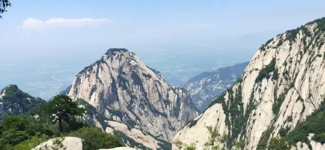 I will stand atop Mount Hua and look down upon all the other mountains as tiny!!