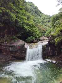 漫步黃山腳下秘境-翡翠谷