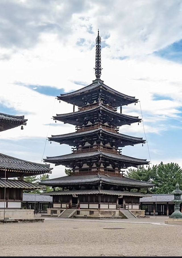 法隆寺五重塔