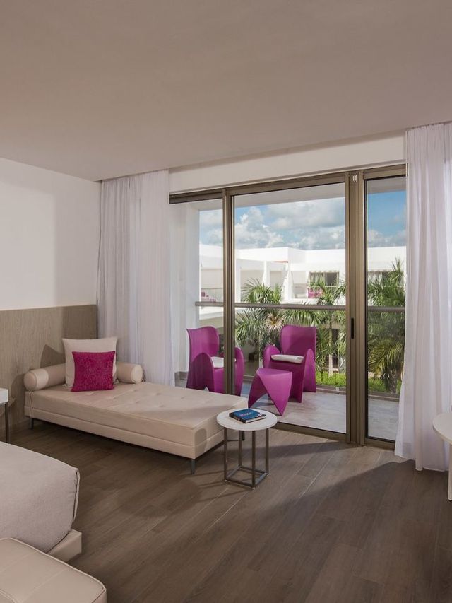 🌴🍹 Playa del Carmen's Top All-Inclusive Escape! 🏖️✨