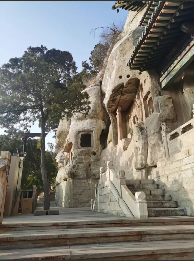 探秘天龍山，邂逅自然與歷史的綺夢
