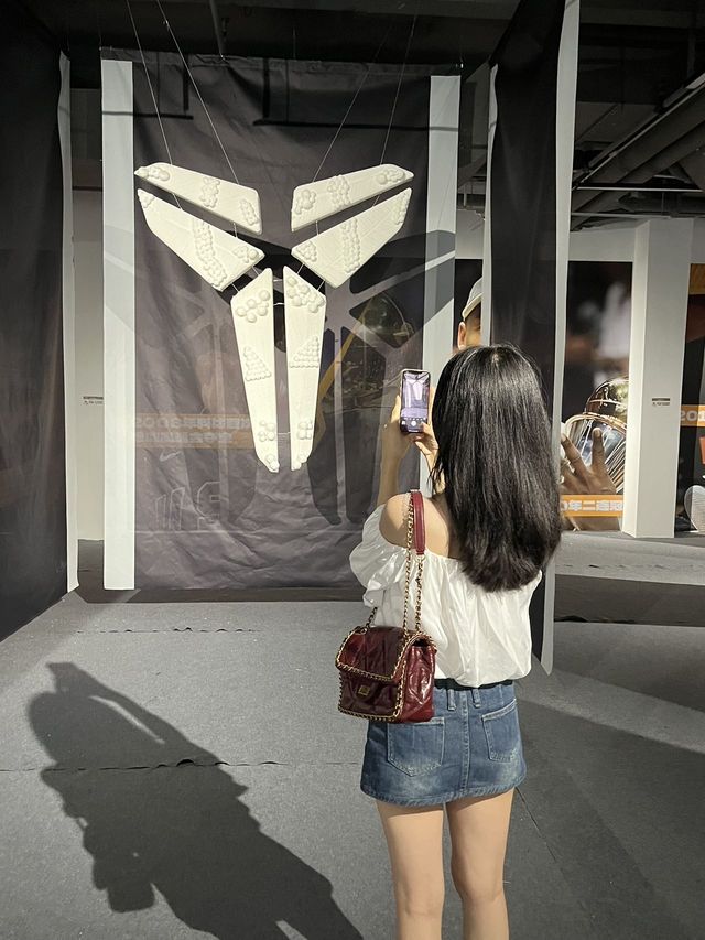 東莞0元看展！科比布萊恩特首展