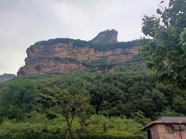 隱藏於太行山的美麗大山-太行大峽谷桃花谷。
