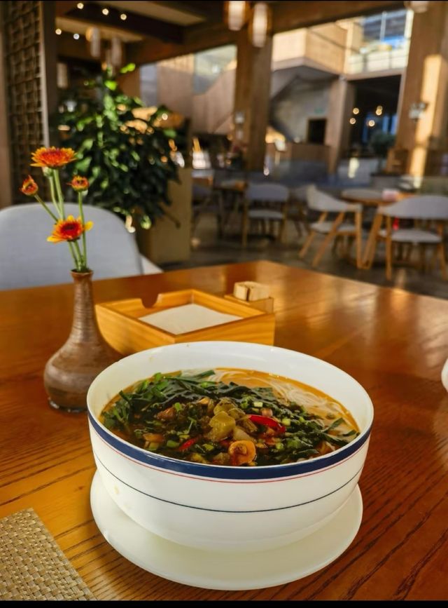 在普洱倚象山營地暨半山酒店,享受與自然相擁的美好時光。 在普洱倚象山營地暨半山酒店,享受與自然相擁的美好時光。