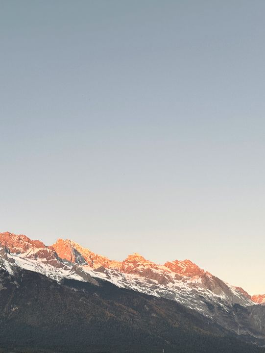 🏔️ Exploring Jade Dragon Snow Mountain: Yunnan’s Majestic Peak! ❄️✨  