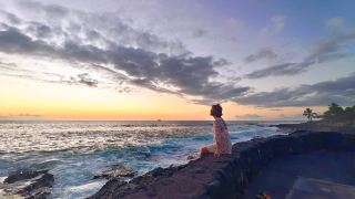 Kona sunset, a golden dream on the Pacific Ocean