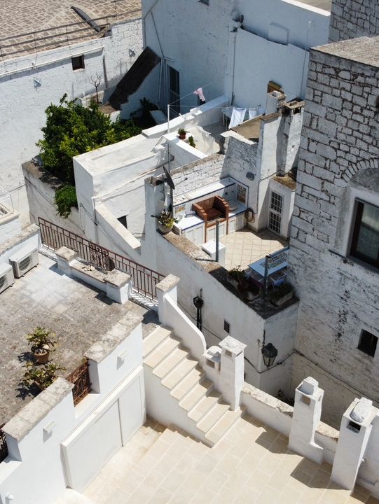 🏰  Ostuni: The White City of Puglia 🌞    