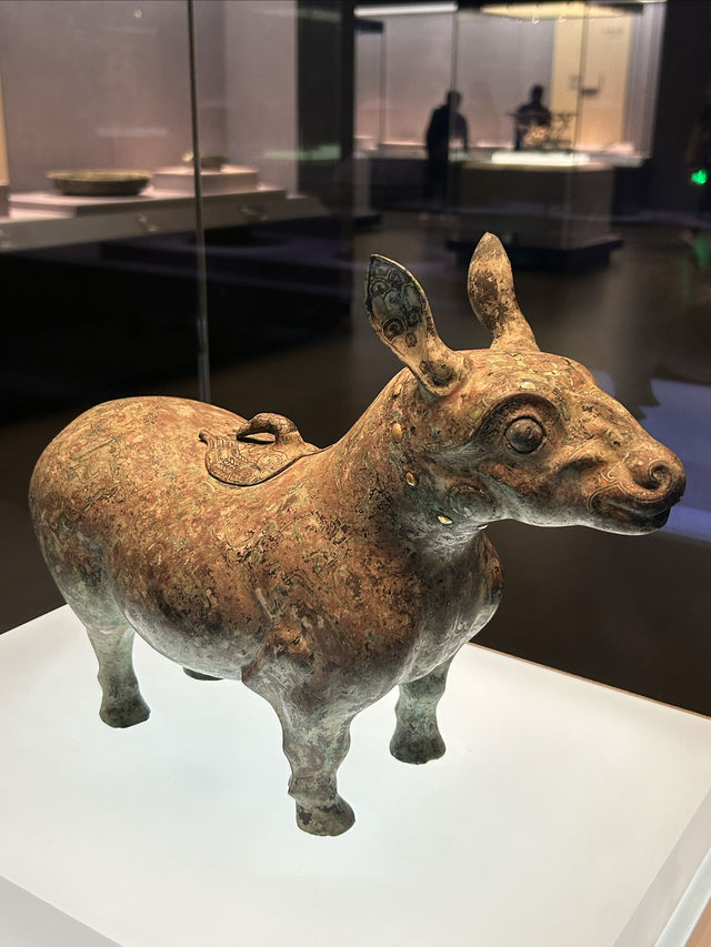 打卡河北博物院，中山國竟然出土3件鎮館之寶