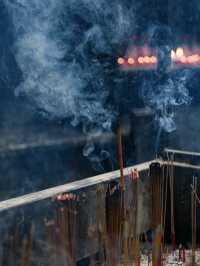 以為雨天的靈隱寺已經夠美了，直到去了這裡