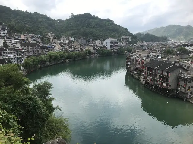 Trải nghiệm trang phục Zhenyuan Miao, chuyến đi hai ngày một đêm chắc chắn sẽ rất thú vị