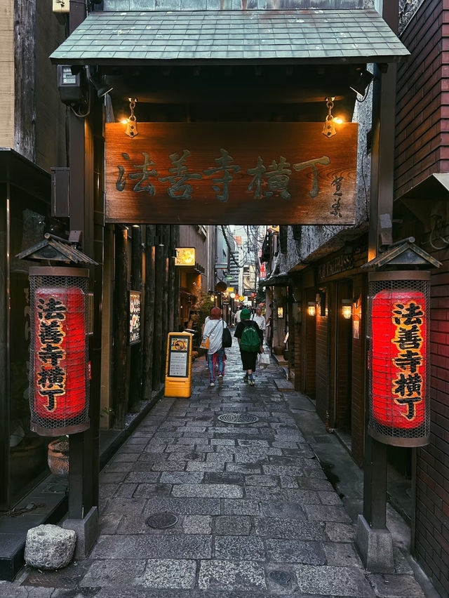 大阪黑門市場|這名字取的，還以為是黑市？