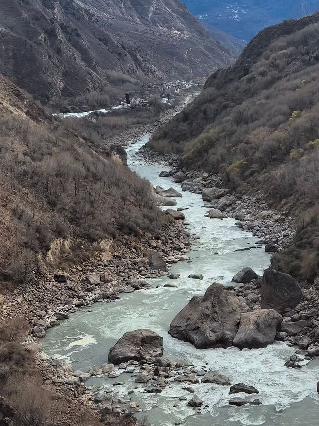 金川自駕遊，邂逅雪域梨鄉之美