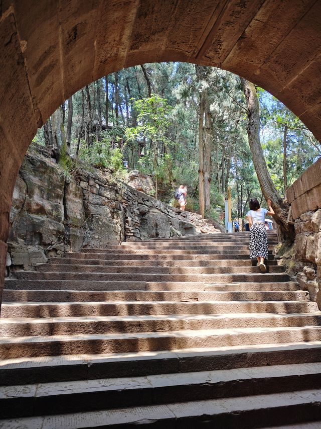 雲頂石城—慈雲寺四月體驗