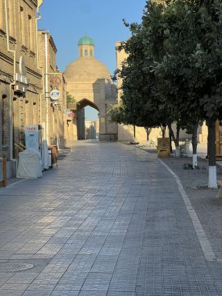 Minarets, Markets, and Madrassas: Bukhara’s Rich History 🇺🇿 🕌 