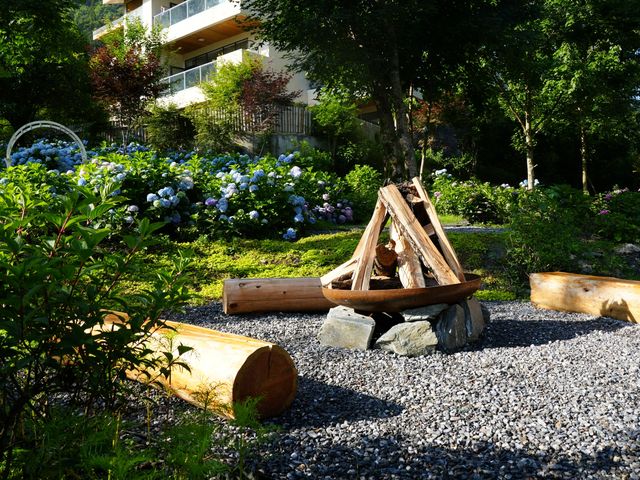 山間秘境，盛夏浪漫