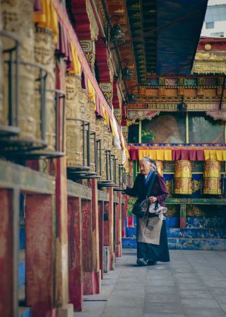 Lhasa One-Day Walking Tour Guide!! Totally Worth It!!