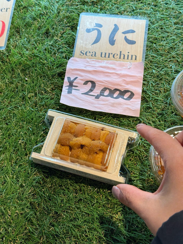 築地場外市場で味わう、江戸前の鮮度と風情
