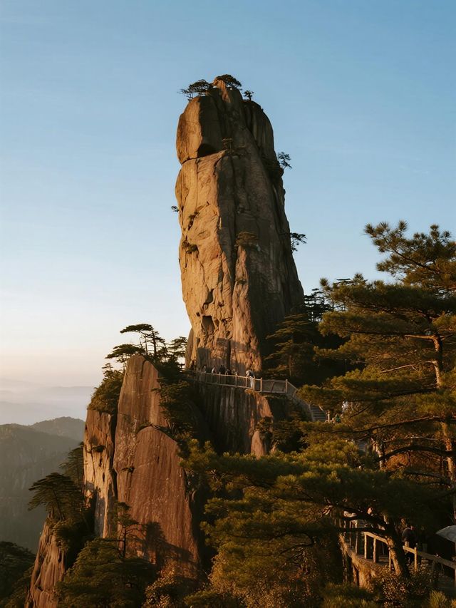 天山天池隱藏玩法！不坐索道遊船，小眾秘境飛龍潭徒步全攻略​