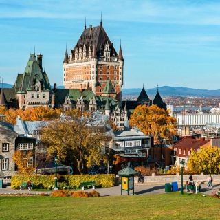 The ultimate autumn experience in Quebec City, the filming location of Goblin 🍁🏰