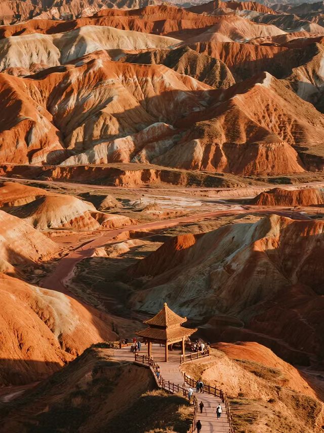 帶娃解鎖蘭州水墨丹霞!人少景美的親子秘境 帶娃解鎖蘭州水墨丹霞!人少景美的親子秘境