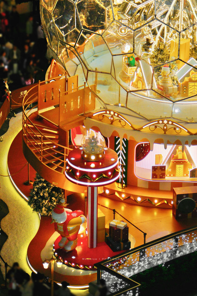 廣州近2萬人為了這個亮燈雪球而瘋狂 廣州近2萬人為了這個亮燈雪球而瘋狂