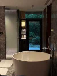 《愛你》取景地逍遙山莊躺屍泡湯!